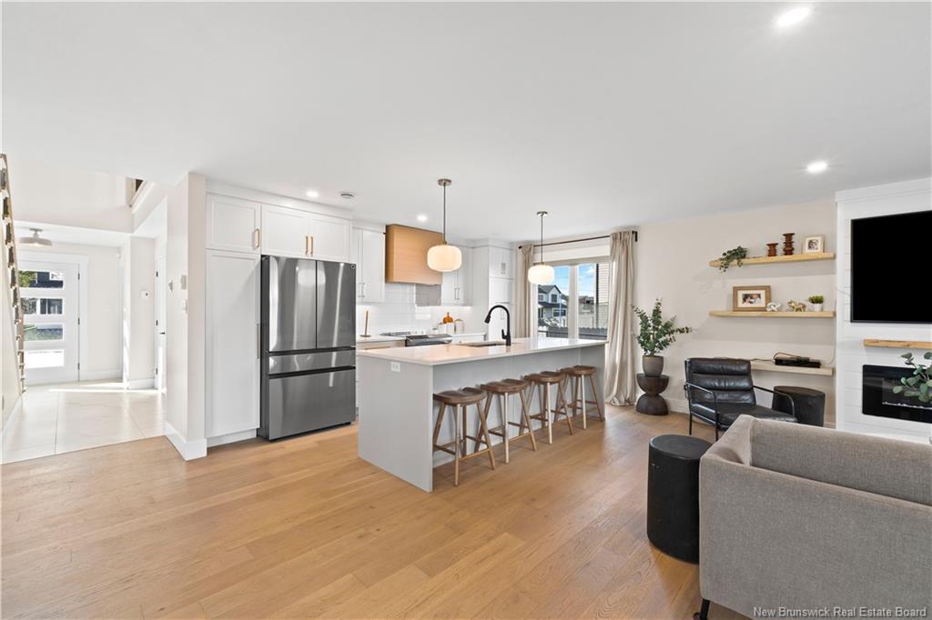 292 Falcon Dr, Moncton, NB