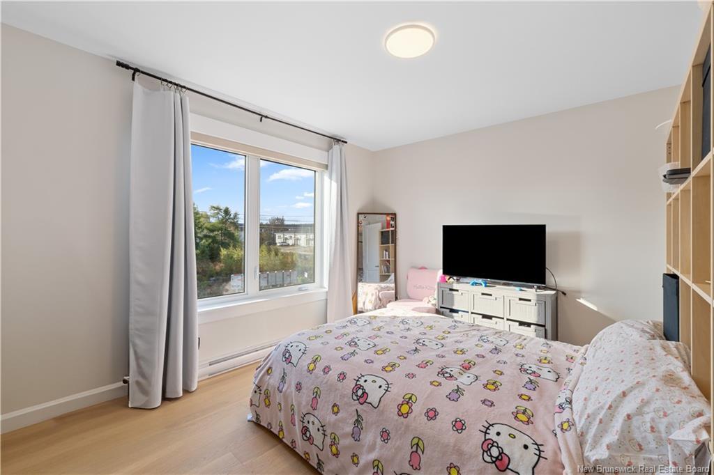 292 Falcon Dr, Moncton, NB