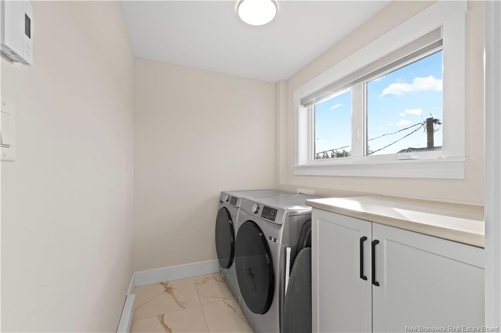 292 Falcon Dr, Moncton, NB