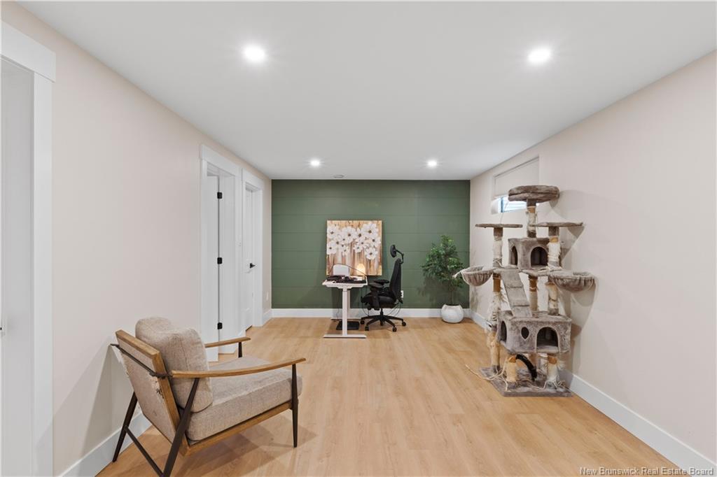 292 Falcon Dr, Moncton, NB