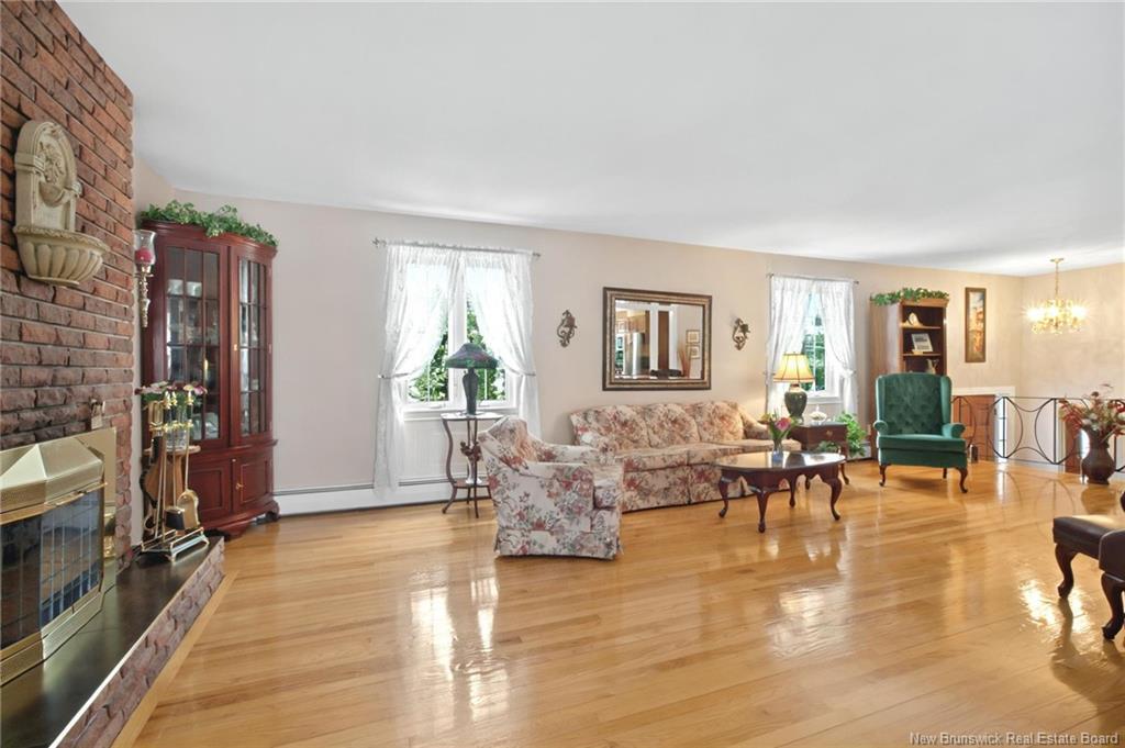 960 Shediac Rd, Moncton, NB