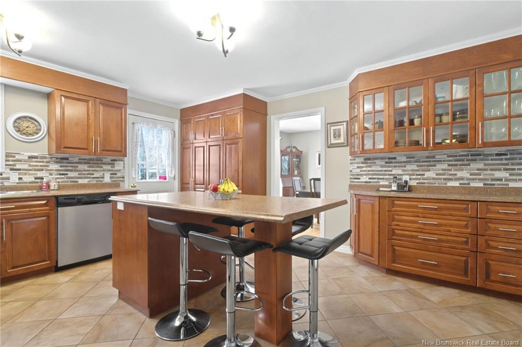 960 Shediac Rd, Moncton, NB