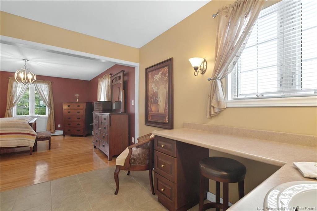 960 Shediac Rd, Moncton, NB