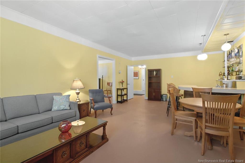 960 Shediac Rd, Moncton, NB