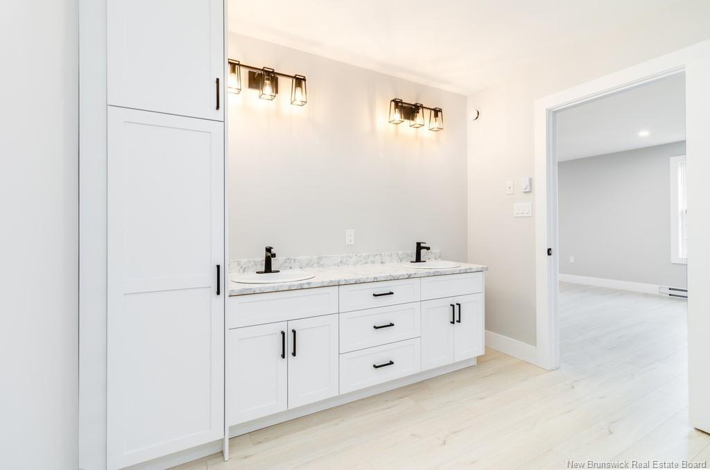 83 Glennorth St, Fredericton, NB