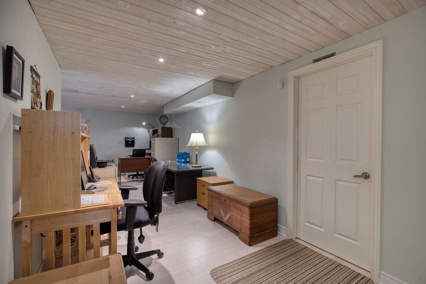 Office - 534 Rue Du Meunier, Sainte-Adèle, QC - Indoor