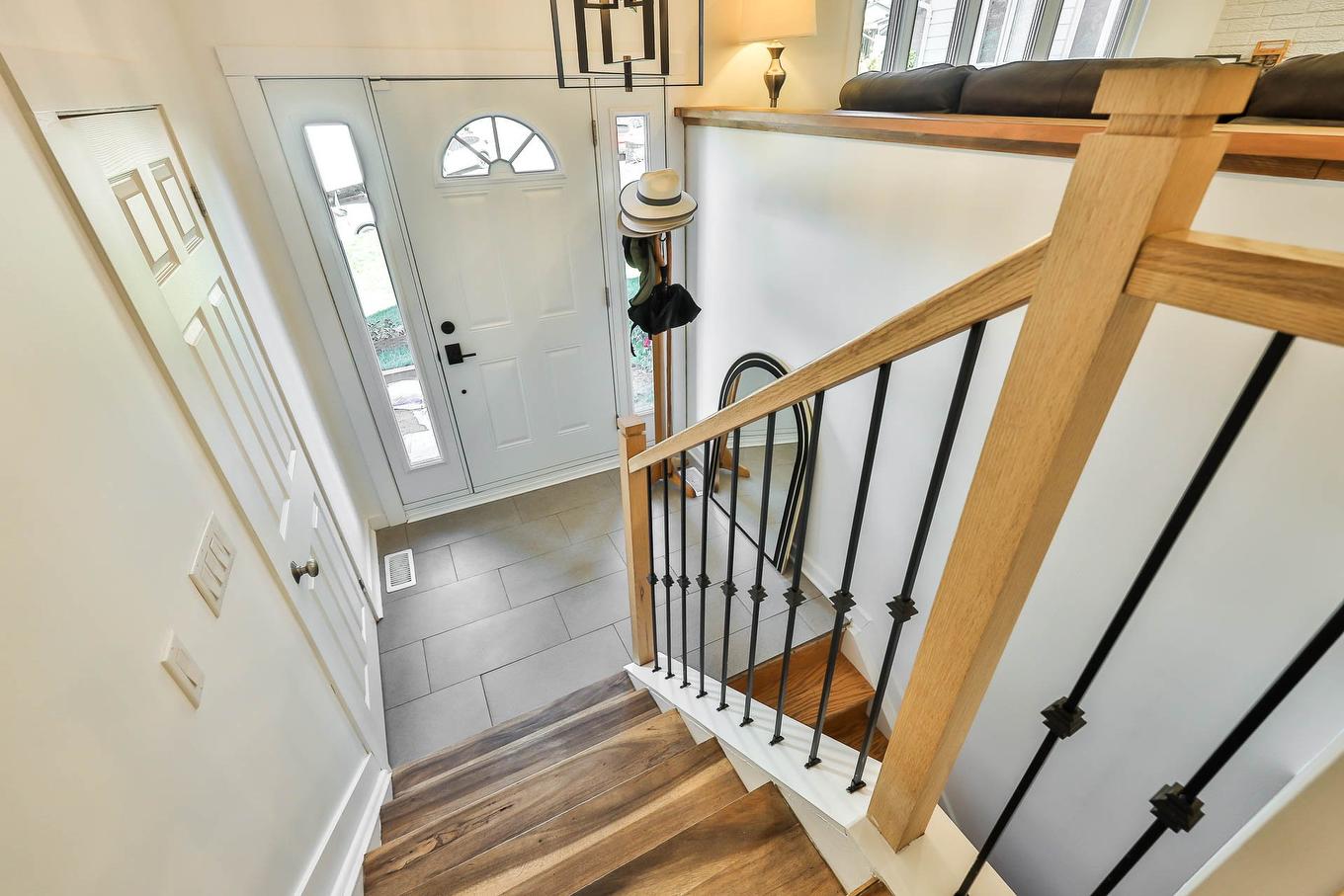 Hall d'entrée/Vestibule - 657 Rue Sigouin, Gatineau (Gatineau), QC - Indoor Photo Showing Other Room