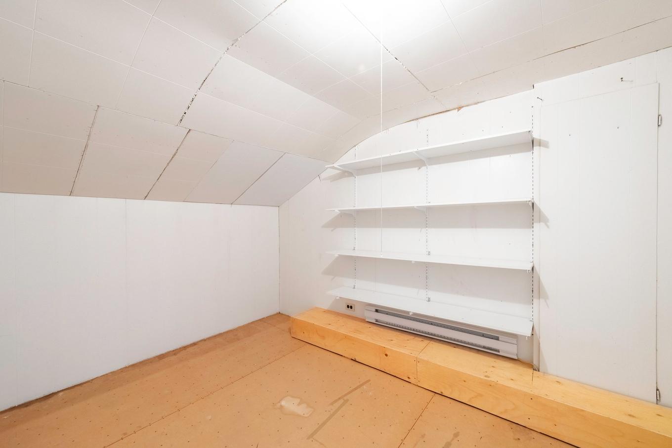 Bedroom - 200 Rg Lafontaine, Sainte-Perpétue, QC - Indoor Photo Showing Other Room