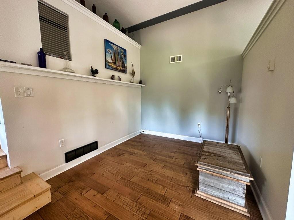 8 Red Rock Road 7, Red Rock, ON - Indoor Photo Showing Other Room