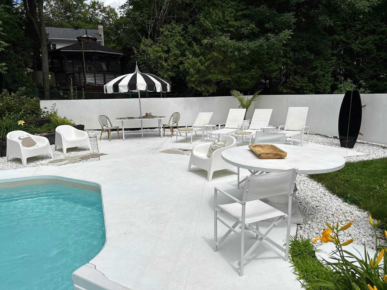 Patio - 2634 Place Belmont, Saint-Lazare, QC - Outdoor With In Ground Pool With Deck Patio Veranda