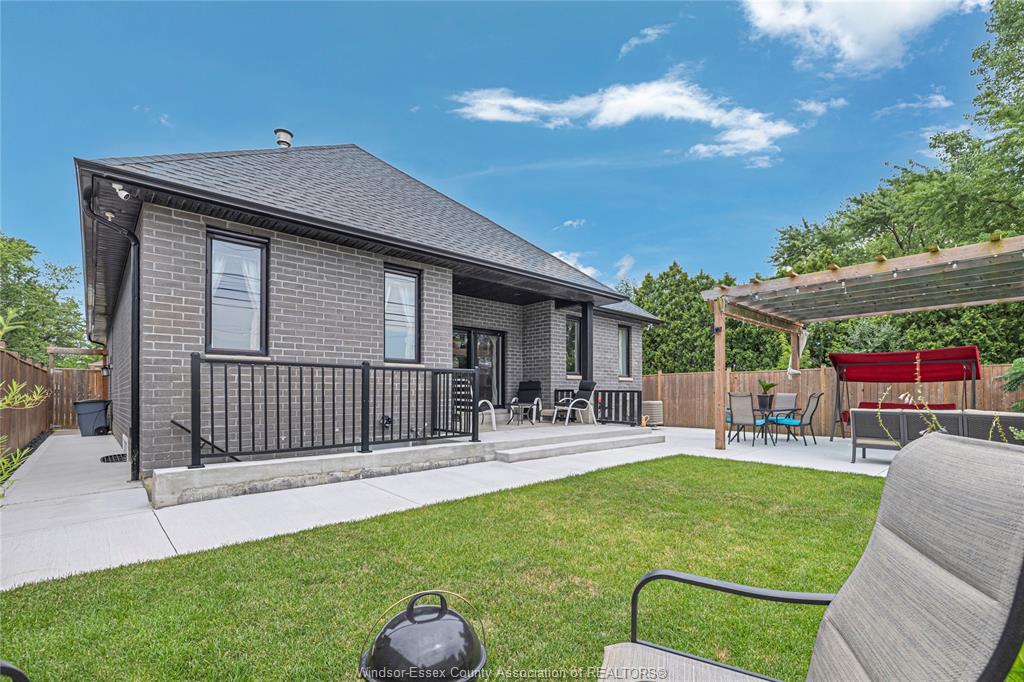 1835 Dominion Boulevard, Windsor, ON