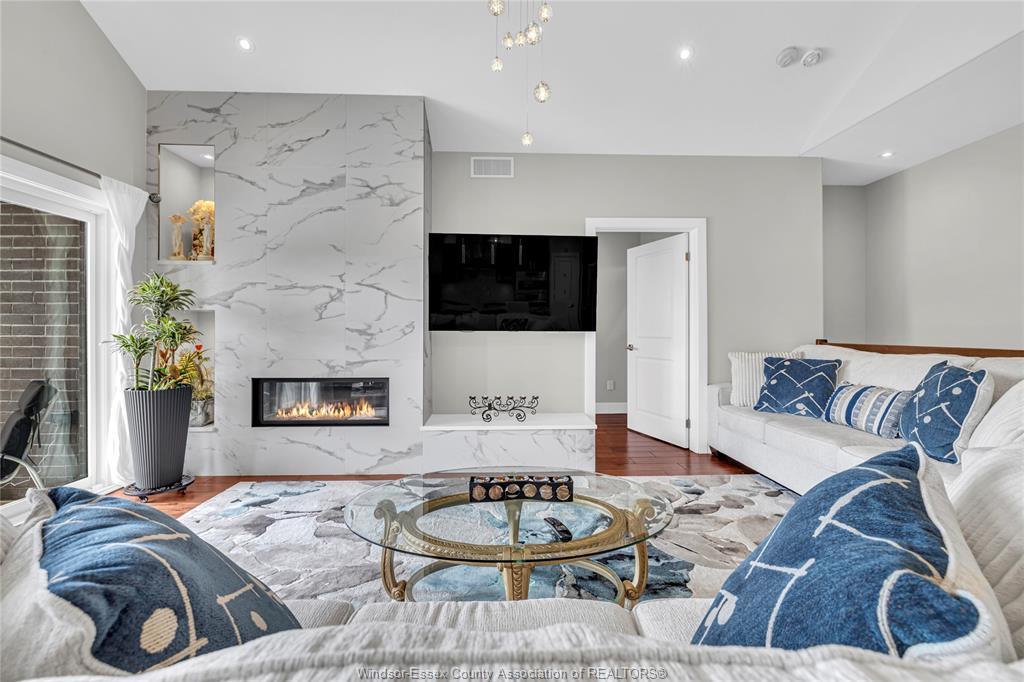 1835 Dominion Boulevard, Windsor, ON