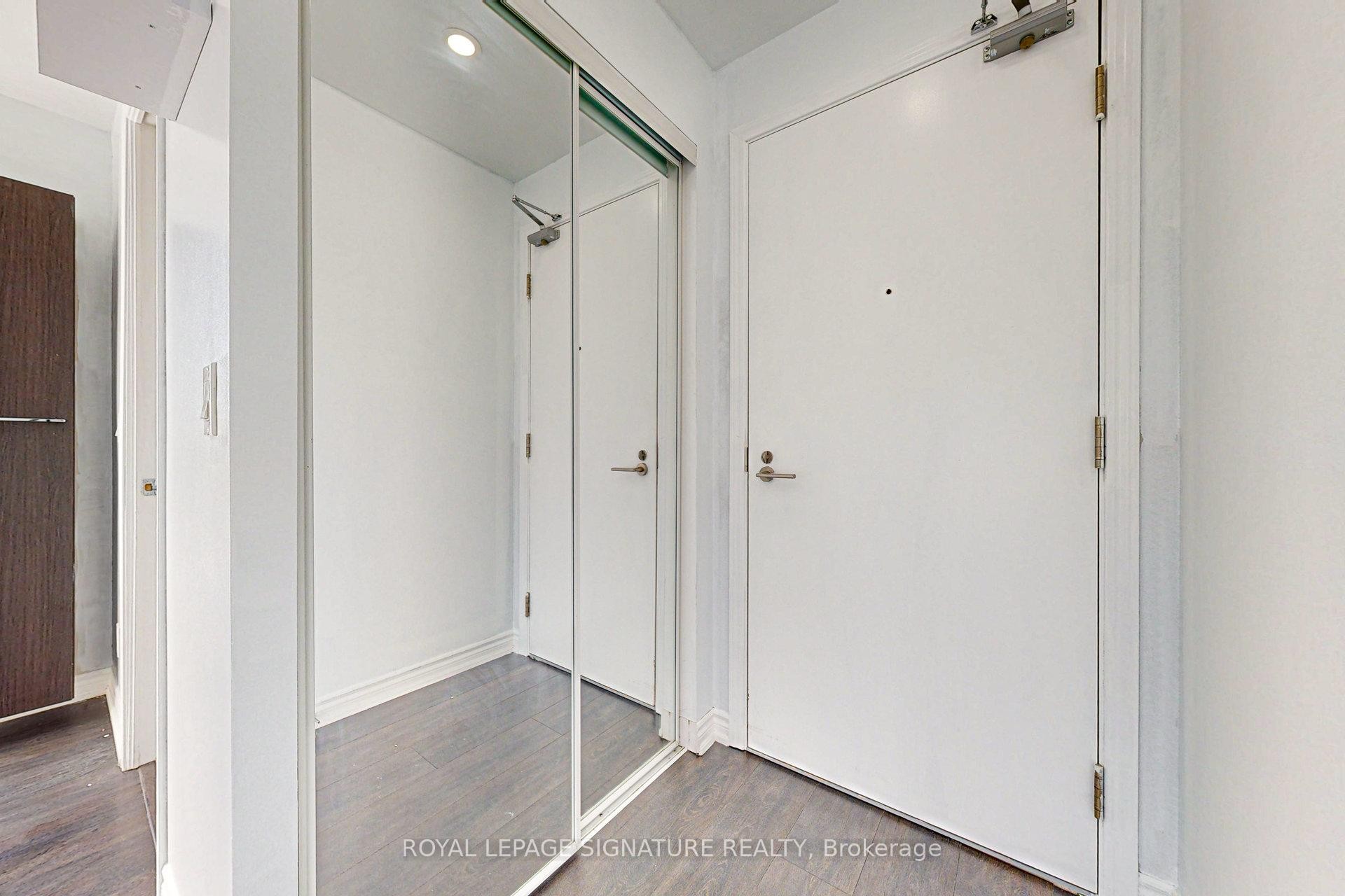 1012-15 James Finlay Way, Toronto, ON - Indoor Photo Showing Other Room