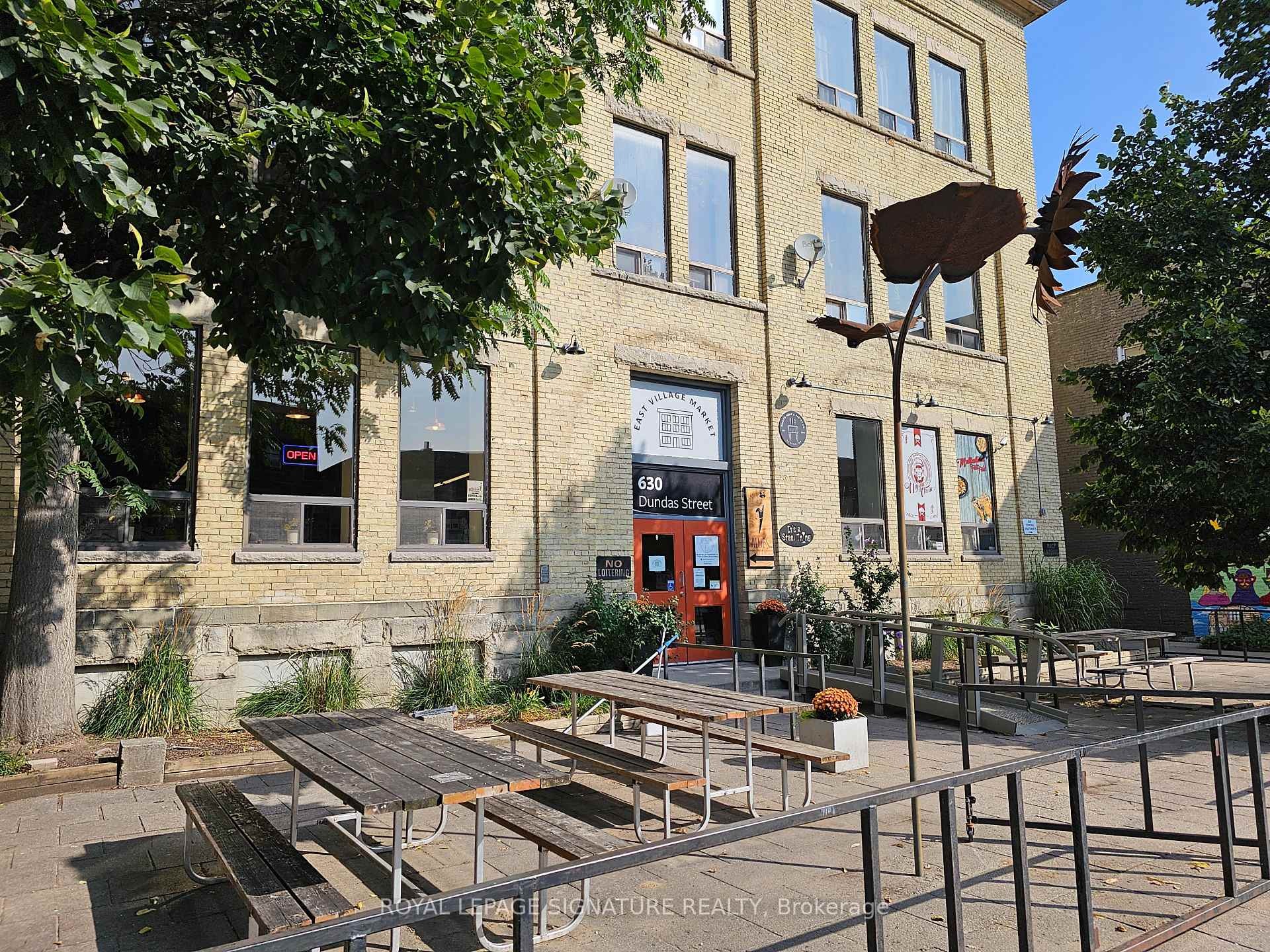 630 Dundas Street, London East, ON