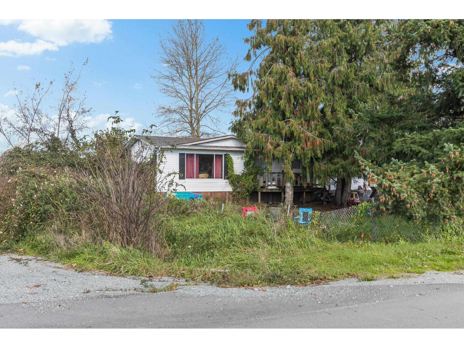 15627 48 Avenue, Surrey, BC