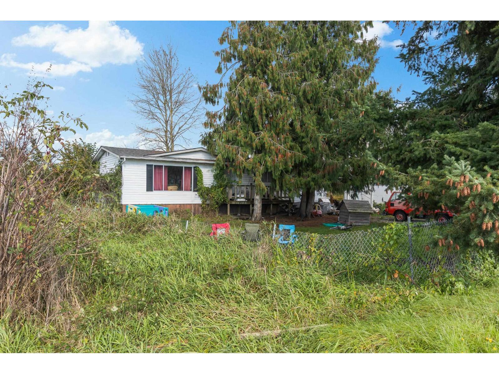 15627 48 Avenue, Surrey, BC