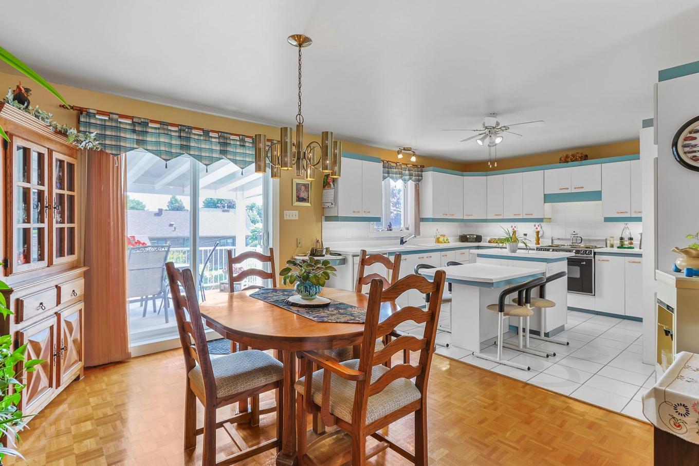 Salle à manger - 261 Rue St-Louis, Salaberry-De-Valleyfield, QC - Indoor Photo Showing Dining Room