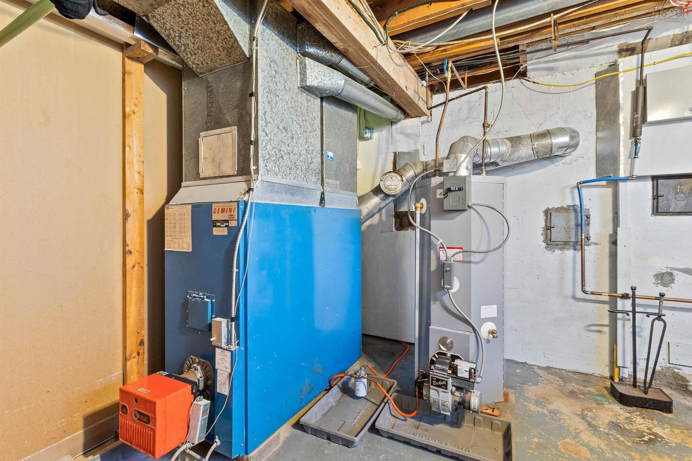 1059 Fall River Road, Fall River, NS