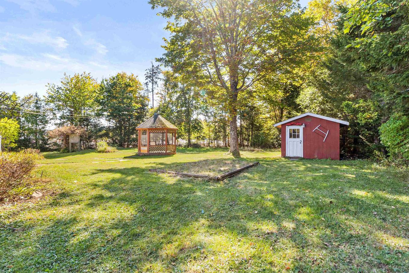 1059 Fall River Road, Fall River, NS