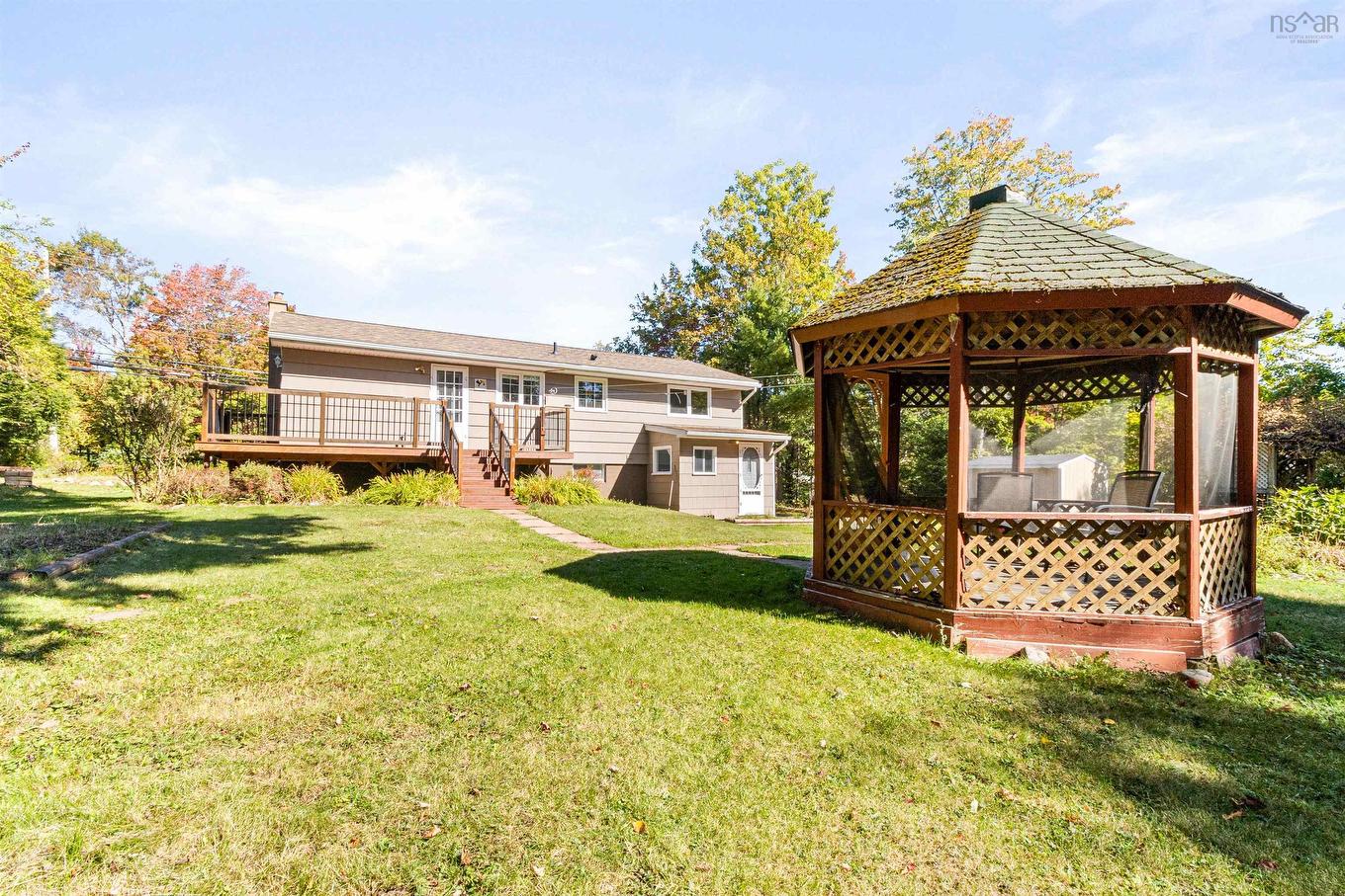 1059 Fall River Road, Fall River, NS