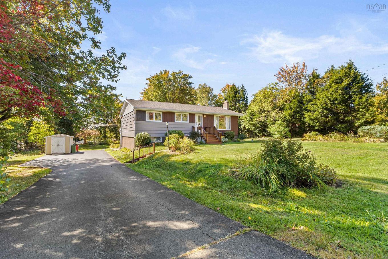 1059 Fall River Road, Fall River, NS