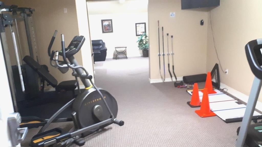 2 Elena Court, Charlottetown, PE