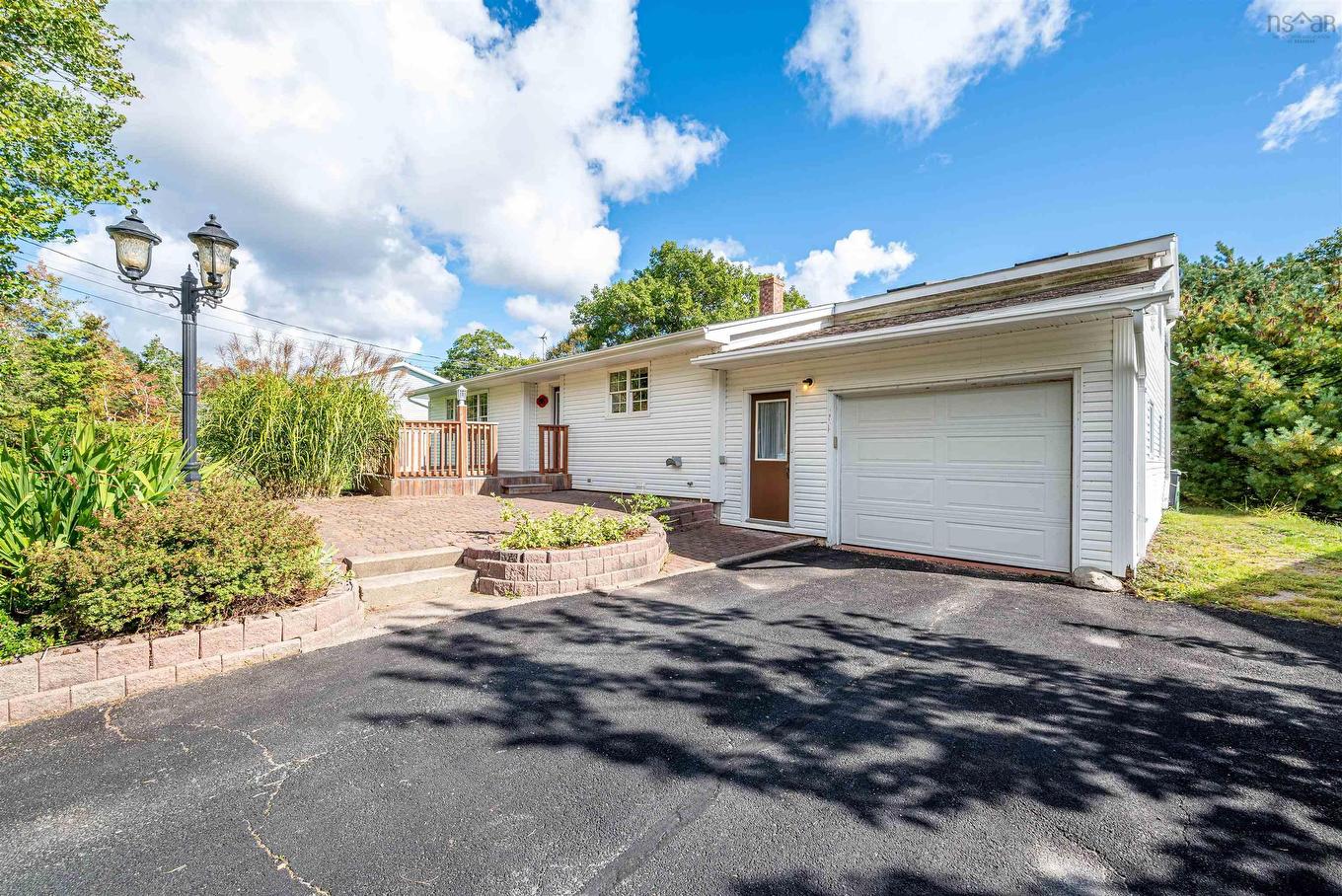 206 Lakeview Road, Lakeview, NS