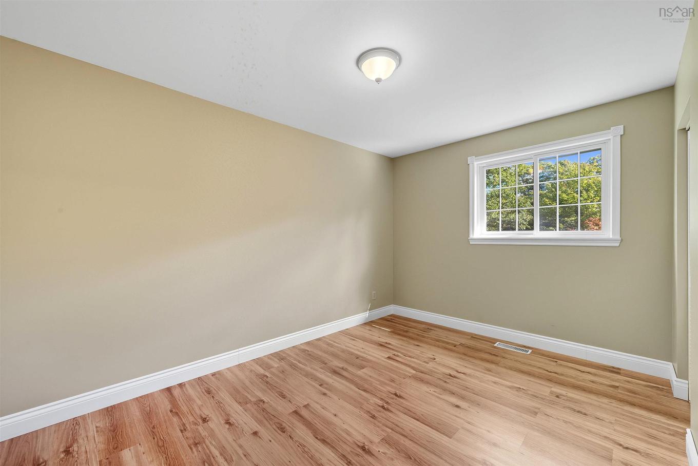 206 Lakeview Road, Lakeview, NS