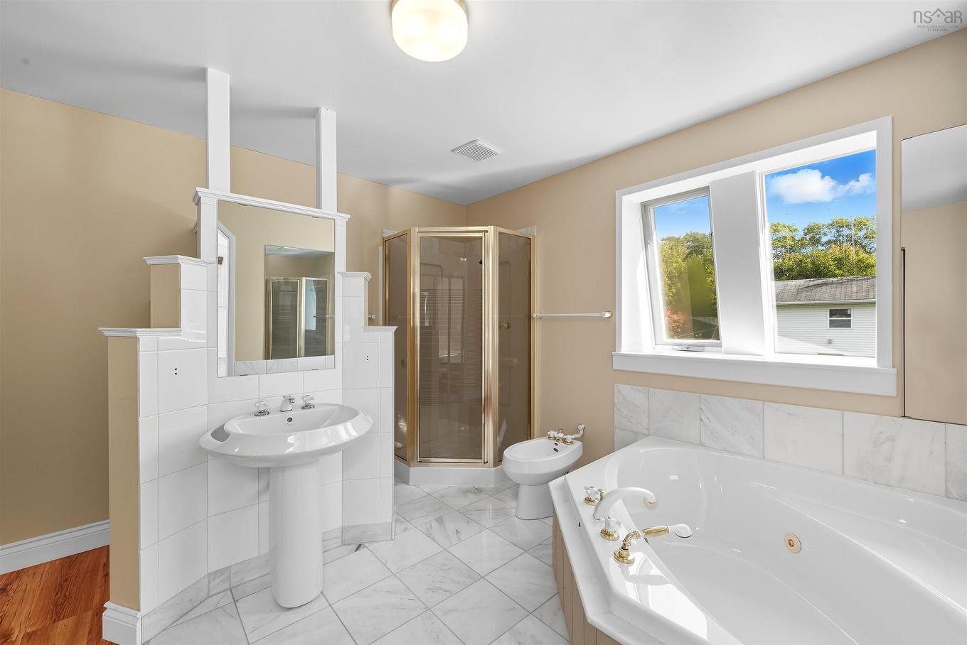 206 Lakeview Road, Lakeview, NS