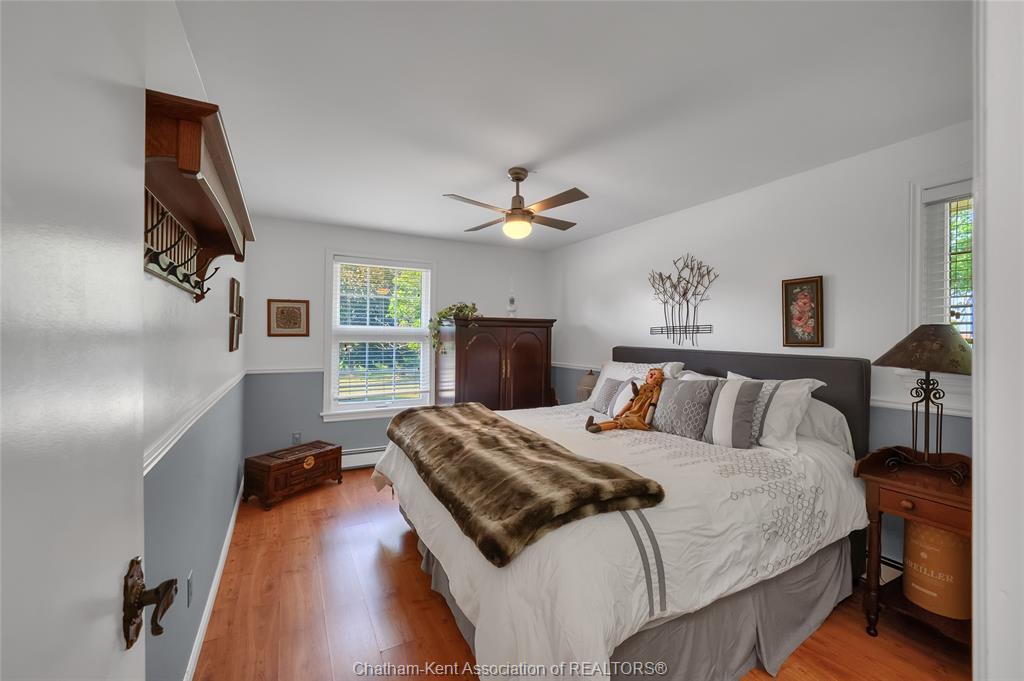 7598 Middle Line, Charing Cross, ON