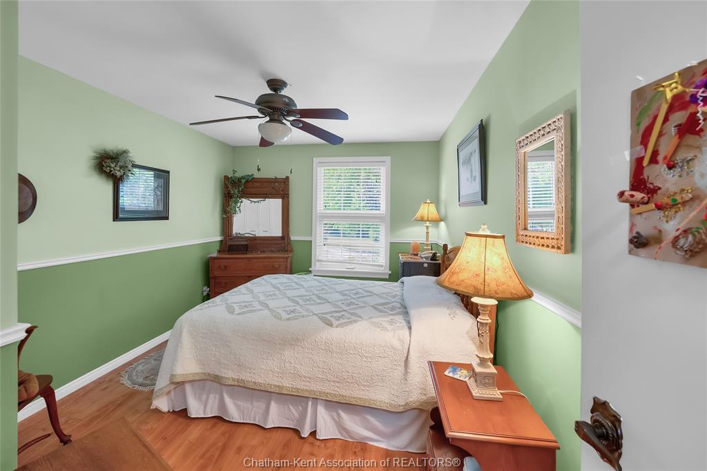 7598 Middle Line, Charing Cross, ON