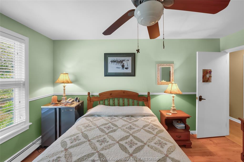 7598 Middle Line, Charing Cross, ON