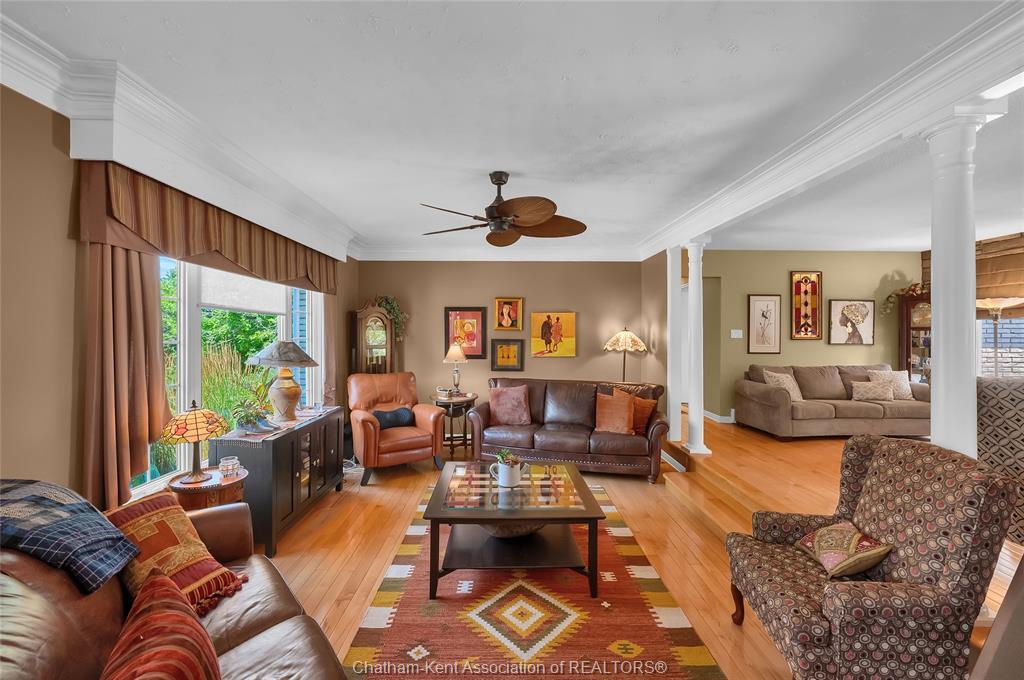 7598 Middle Line, Charing Cross, ON