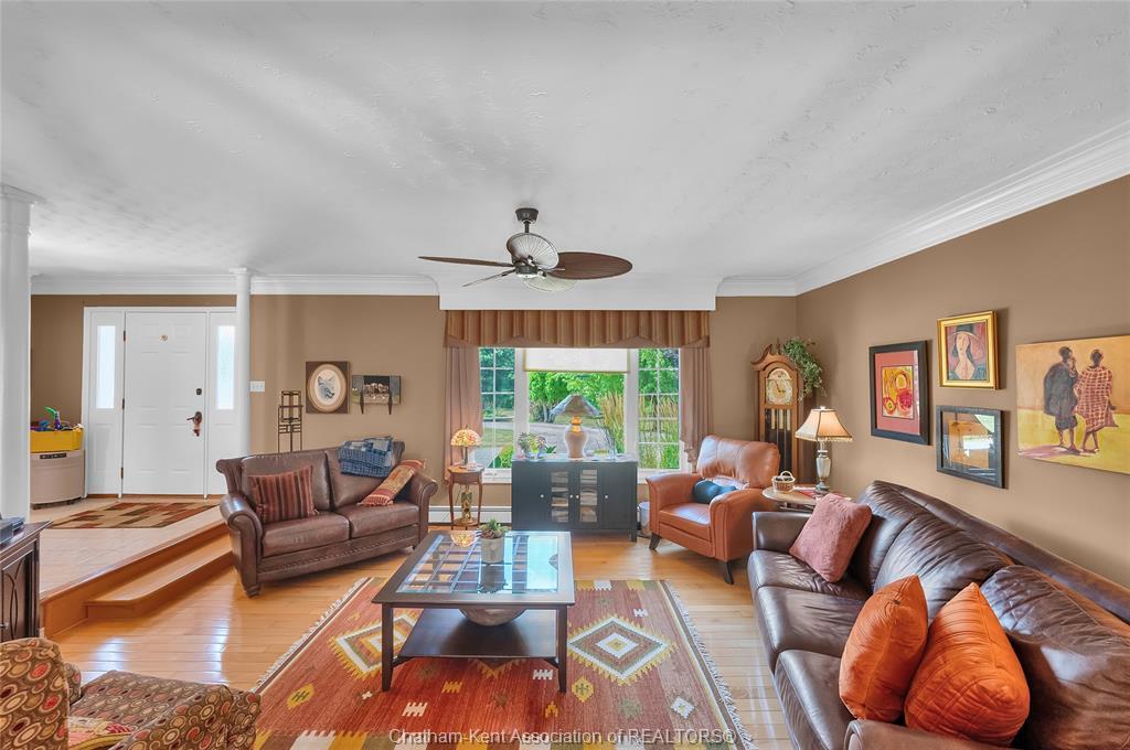 7598 Middle Line, Charing Cross, ON