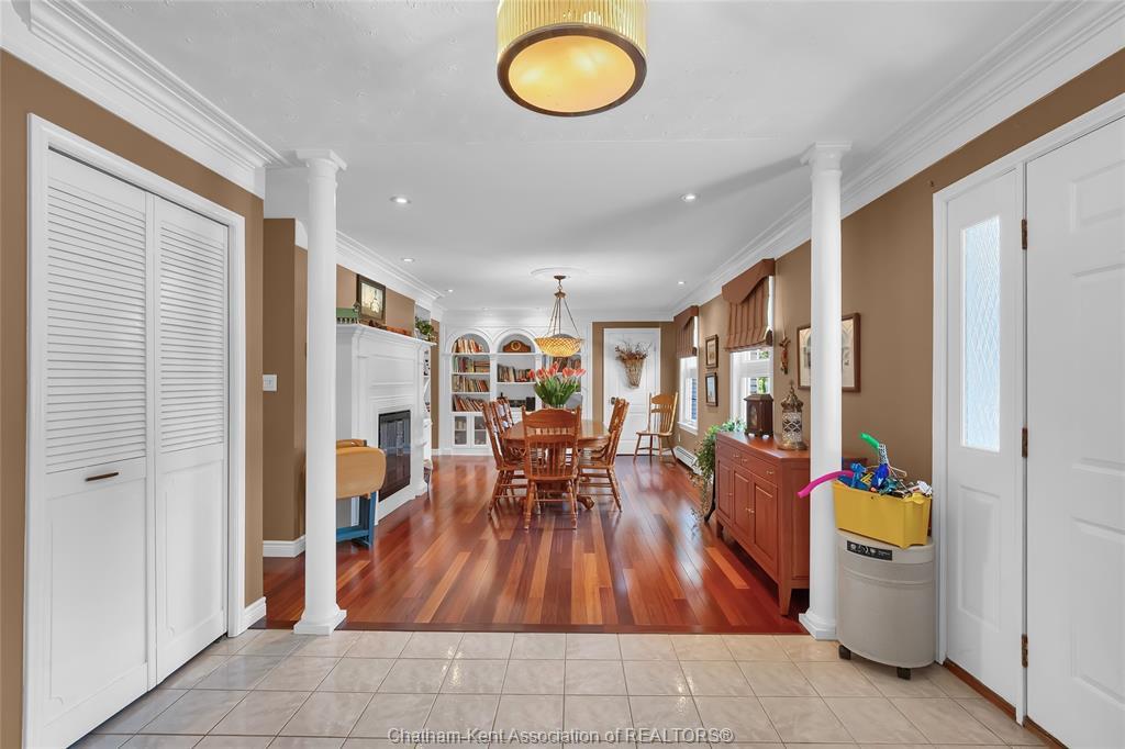 7598 Middle Line, Charing Cross, ON