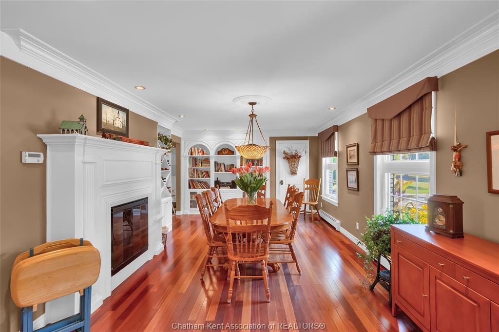 7598 Middle Line, Charing Cross, ON