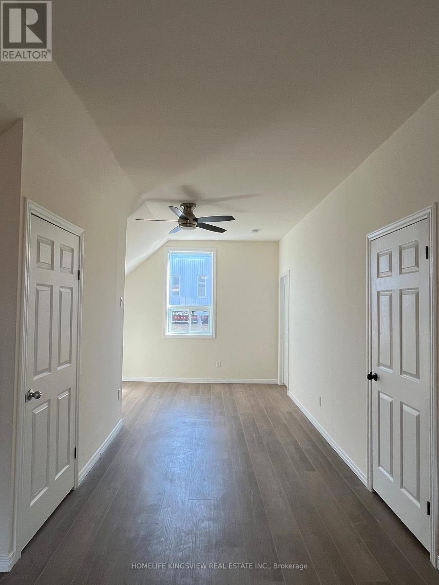 A - 647 Talbot Street, St. Thomas, ON