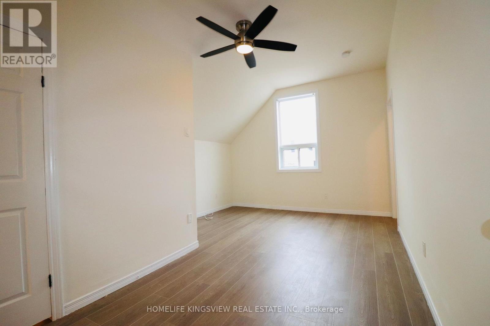 A - 647 Talbot Street, St. Thomas, ON