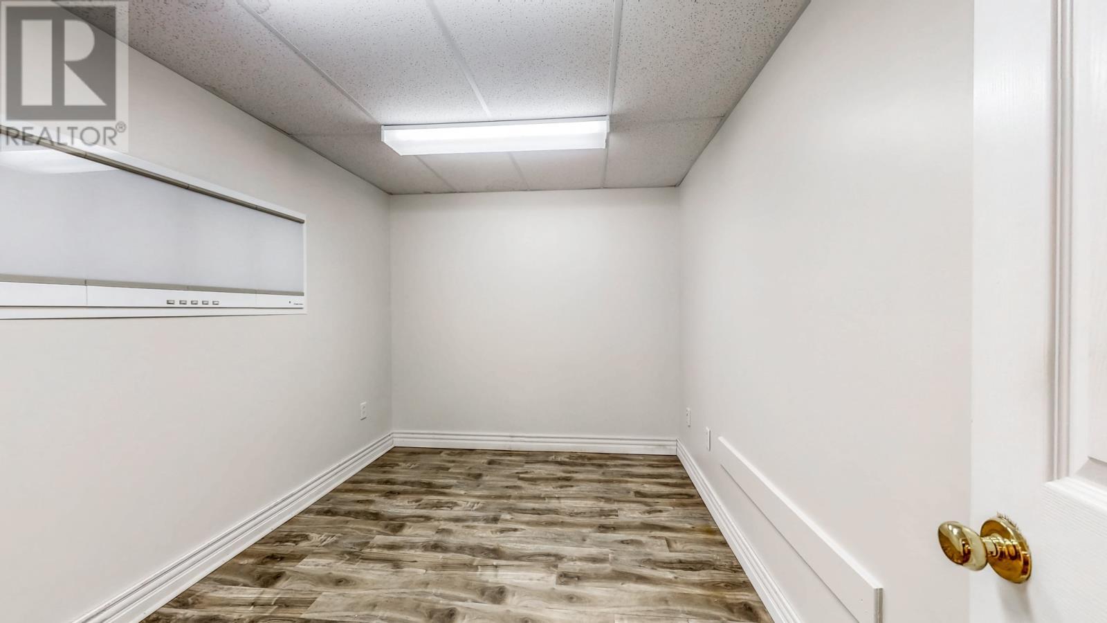 4 Edinburgh Drive, Mount Pearl, NL