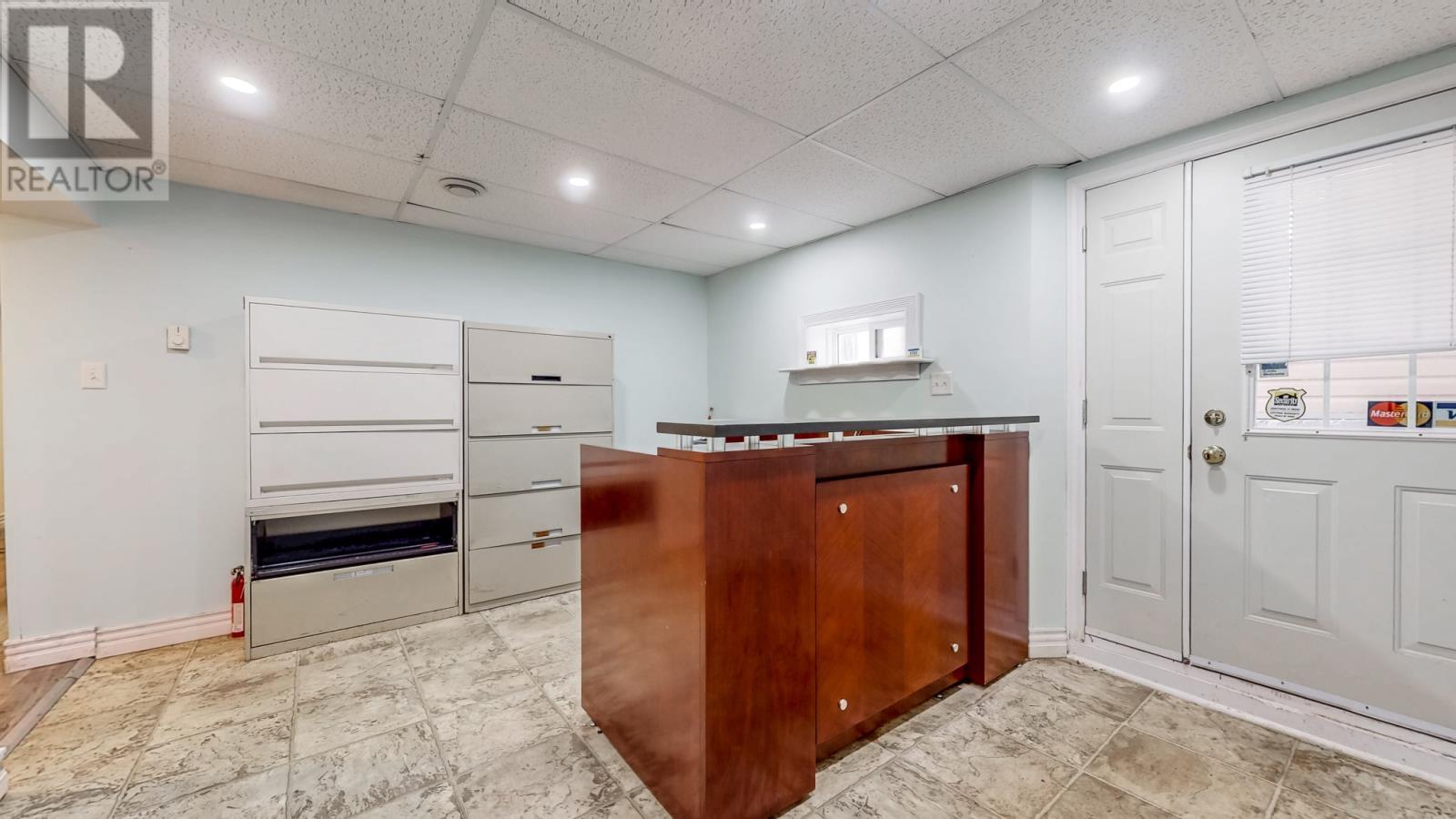 4 Edinburgh Drive, Mount Pearl, NL