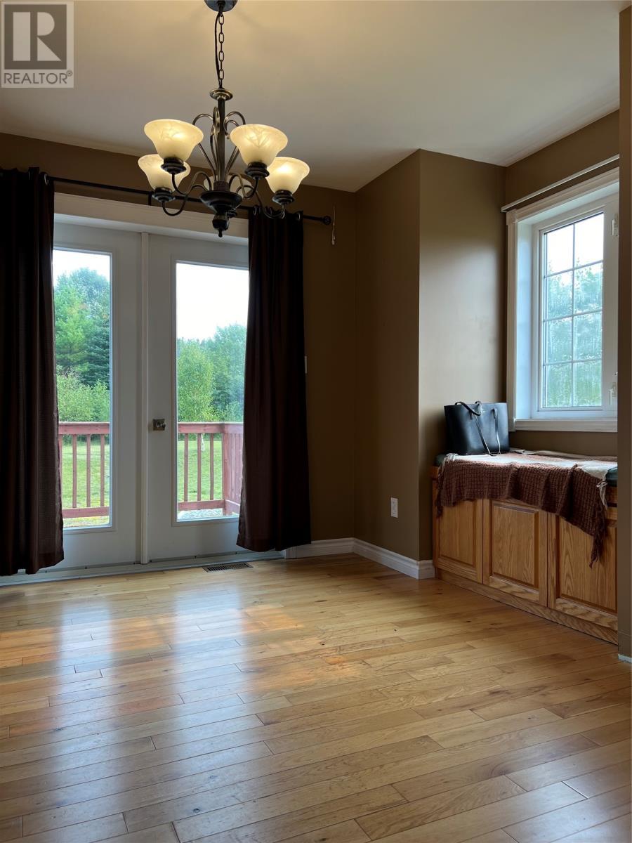 32 Park Road, Mcivers, NL - Indoor