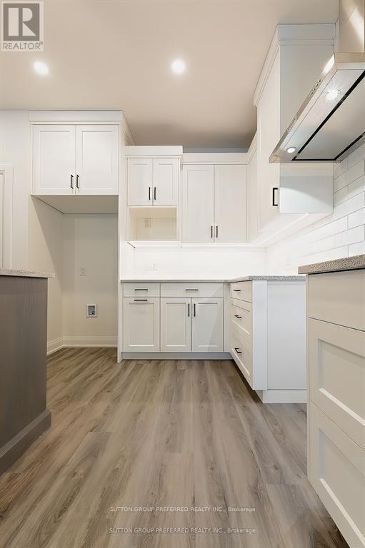16 - 175 Glengariff Drive, Southwold (Talbotville), ON - Indoor Photo Showing Kitchen