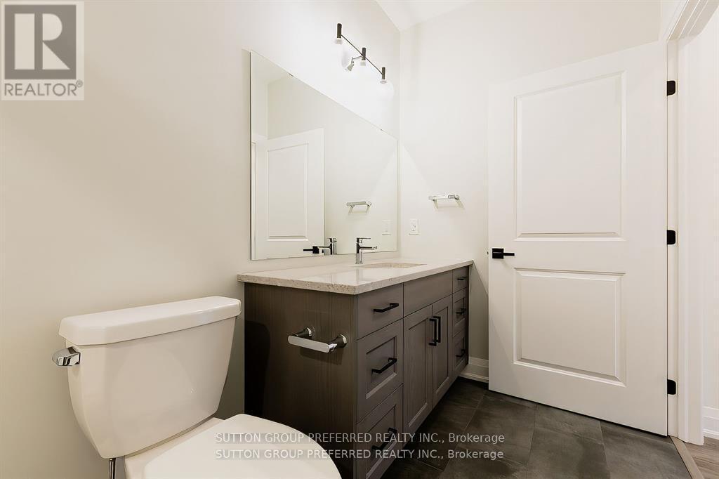 16 - 175 Glengariff Drive, Southwold (Talbotville), ON - Indoor Photo Showing Bathroom