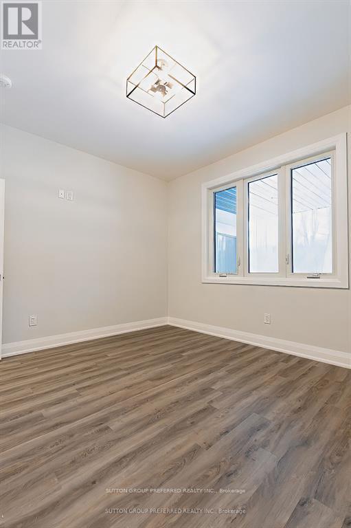 16 - 175 Glengariff Drive, Southwold (Talbotville), ON - Indoor Photo Showing Other Room