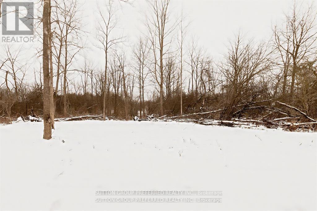 16 - 175 Glengariff Drive, Southwold (Talbotville), ON - Outdoor With View