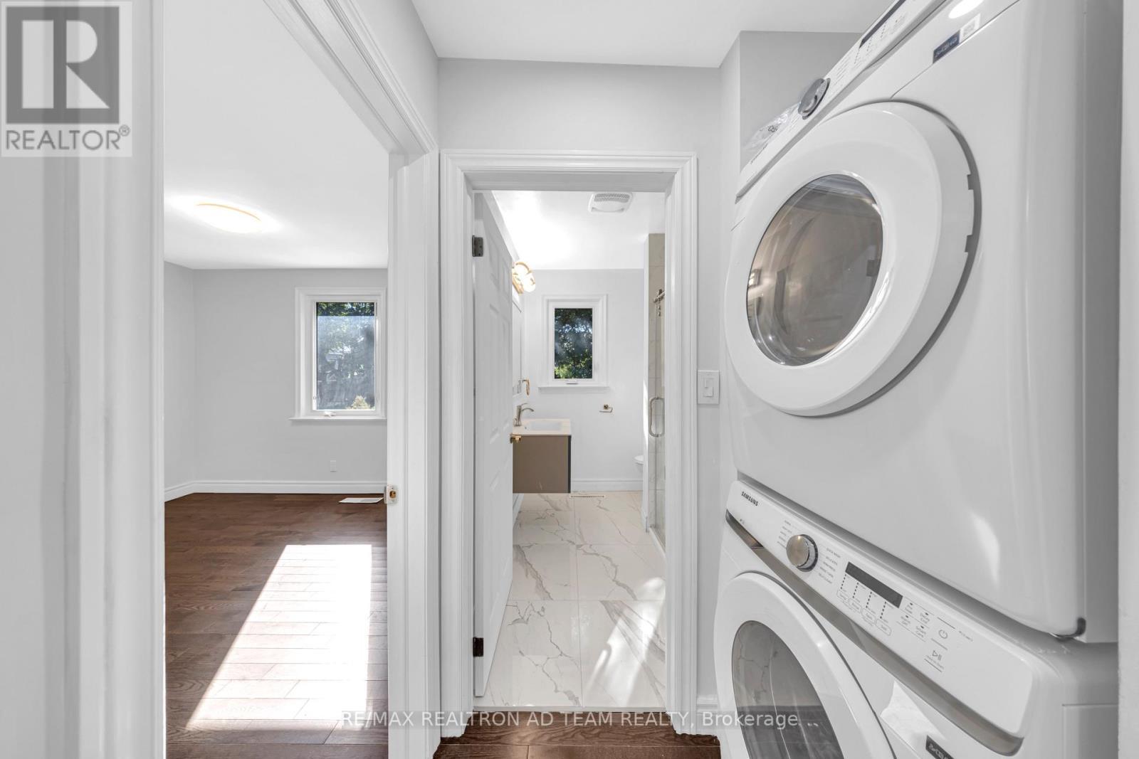 Main - 18 Windridge Drive, Markham, ON - Indoor Photo Showing Laundry Room