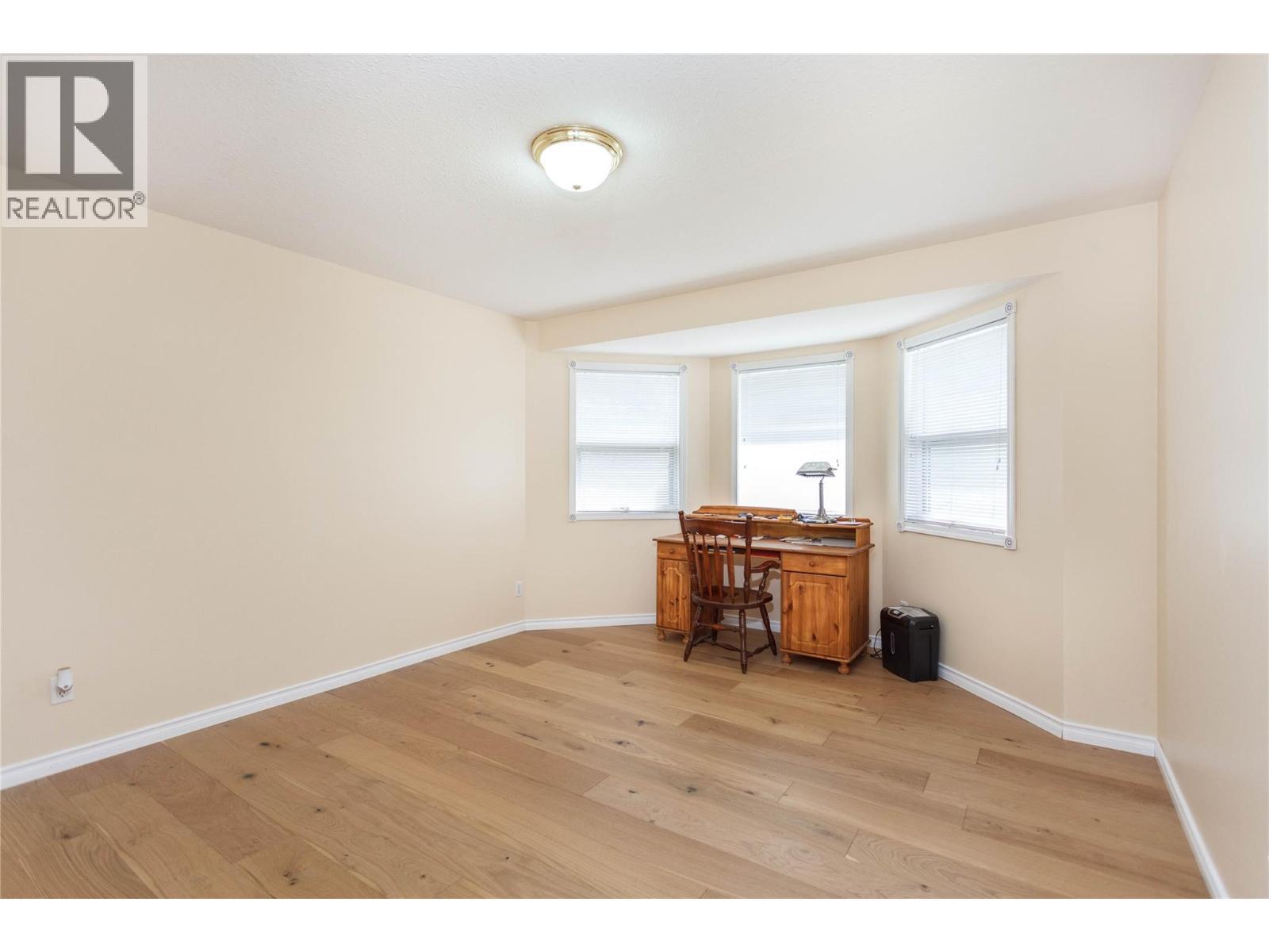 4th Bedroom 2nd Floor - 6655 Cosens Bay Road, Coldstream, BC - Indoor