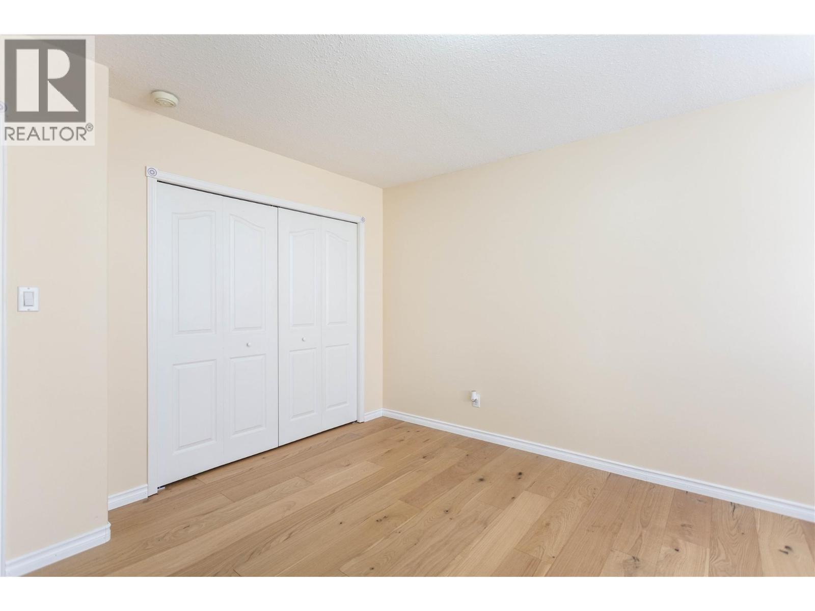 4th Bedroom 2nd Floor - 6655 Cosens Bay Road, Coldstream, BC - Indoor Photo Showing Other Room