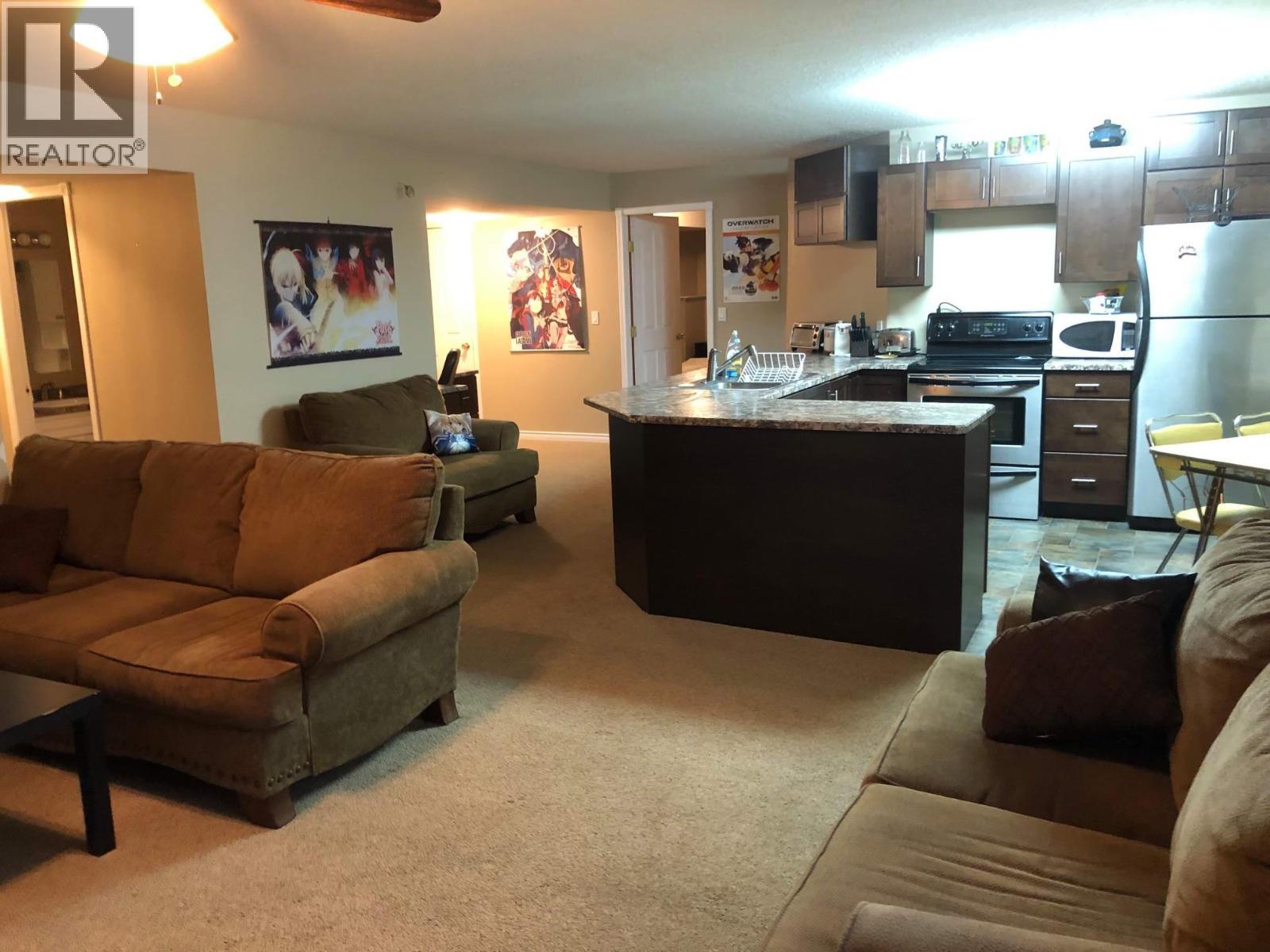 Basement Suite Living Room - 6655 Cosens Bay Road, Coldstream, BC - Indoor