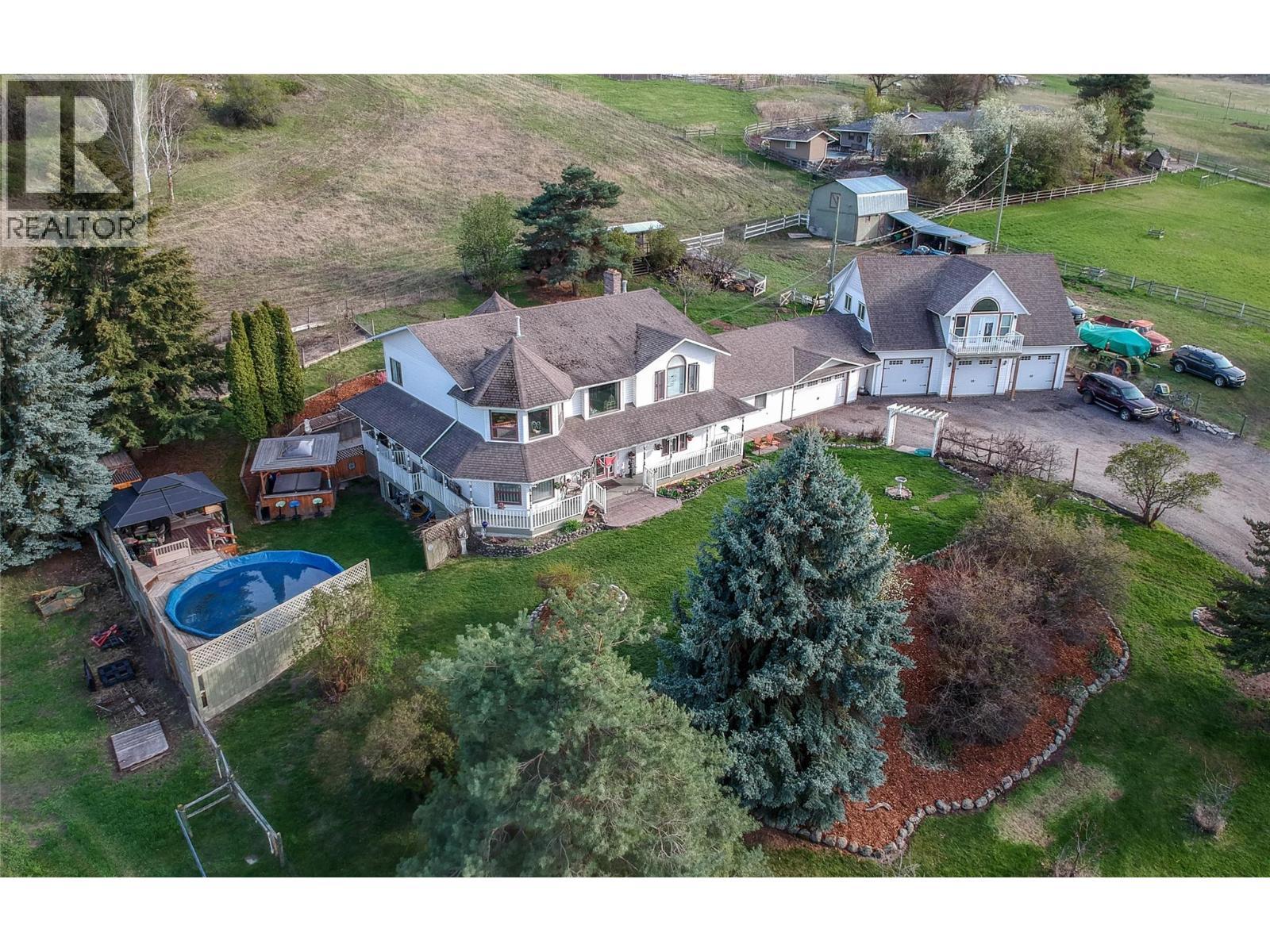 6655 Cosens Bay Road, Coldstream, BC - Outdoor With Deck Patio Veranda